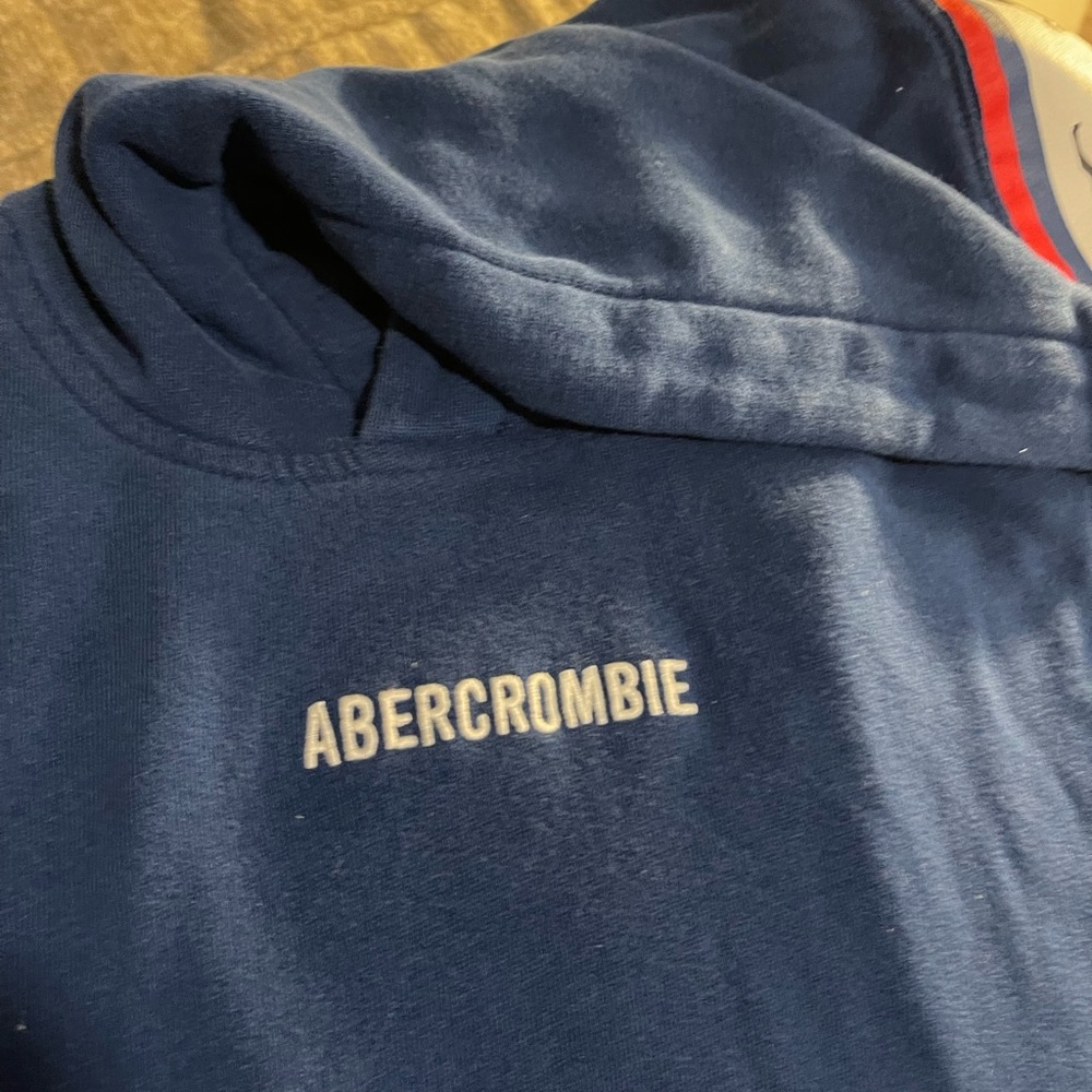 Kids Abercrombie hoodie - Picture 4 of 6